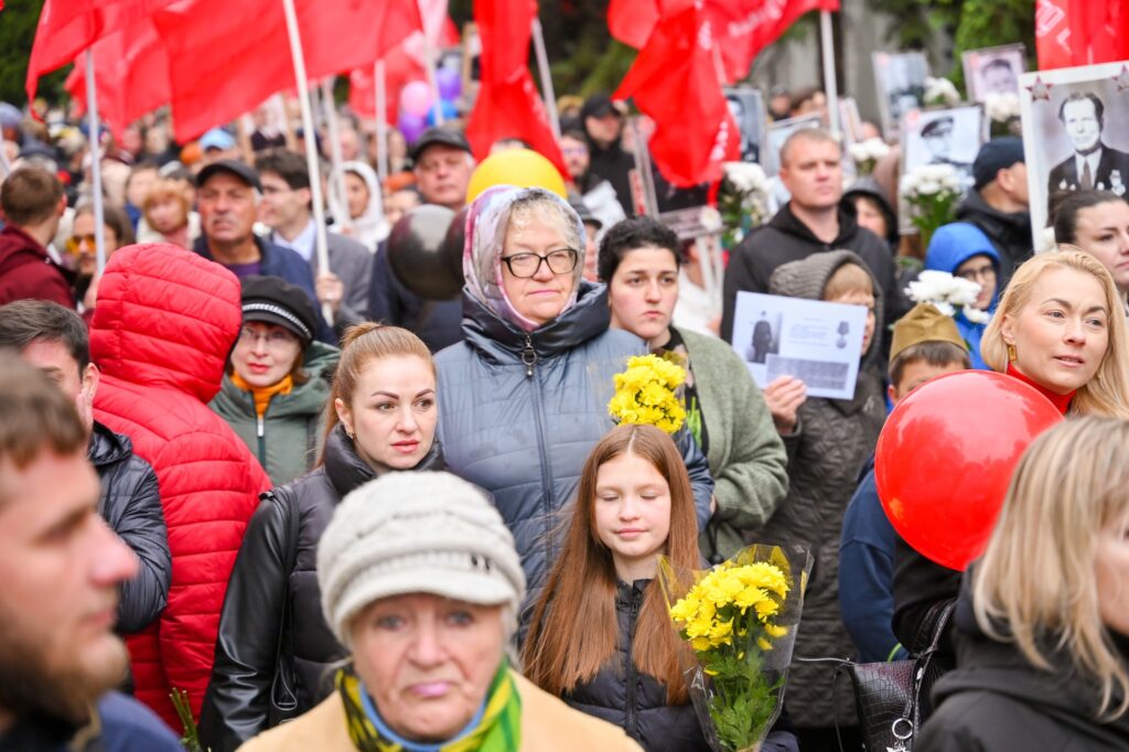 9 мая 2025 года.Республика Молдова, мун. Бельцы. Состоялся масштабный Марш Победы! Почтить память героев Великой Отечественной войны вышли более 7 тысяч неравнодушных бельчан!