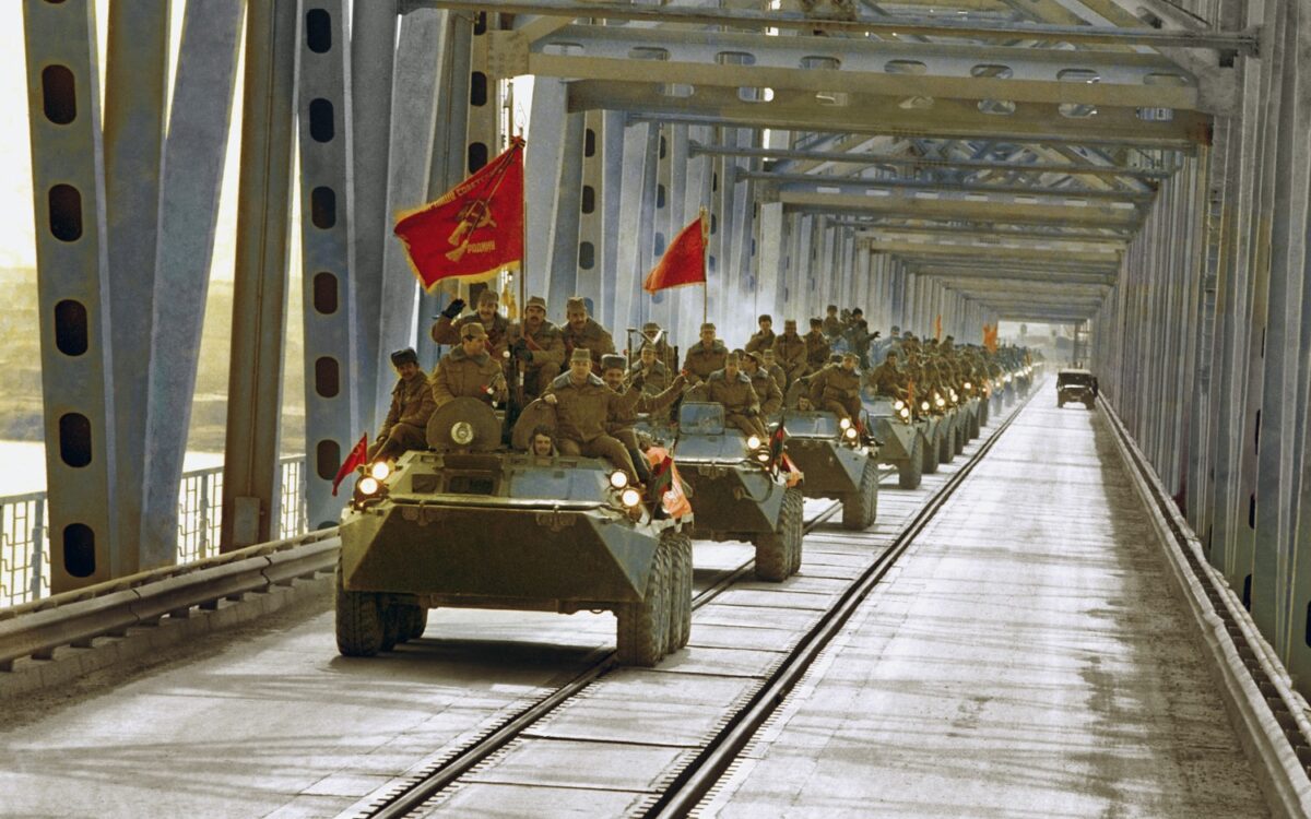 15 февраля — День вывода войск из Афганистана