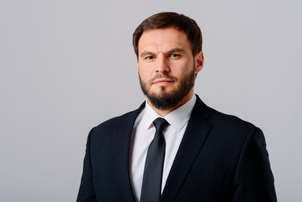 Морошан, Максим Игоревич — молдавский политик, предприниматель и общественный деятель. Муниципальный советник в Совете мун.Бельцы (с 2023 года). Председатель общественной организации «Я Бельчанин». Кандидат на пост примара мун. Бельцы на местных выборах 2023 года от ПСРМ. moroshan.md/bio/ Президент НКО «Союз русско-молдавских предпринимателей»